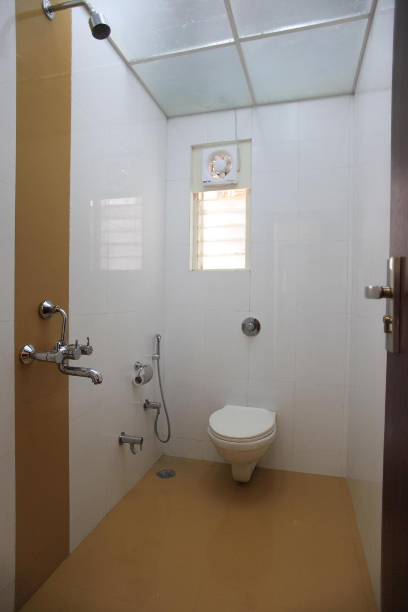 Hotel Sai Mahal Shirdi Luaran gambar